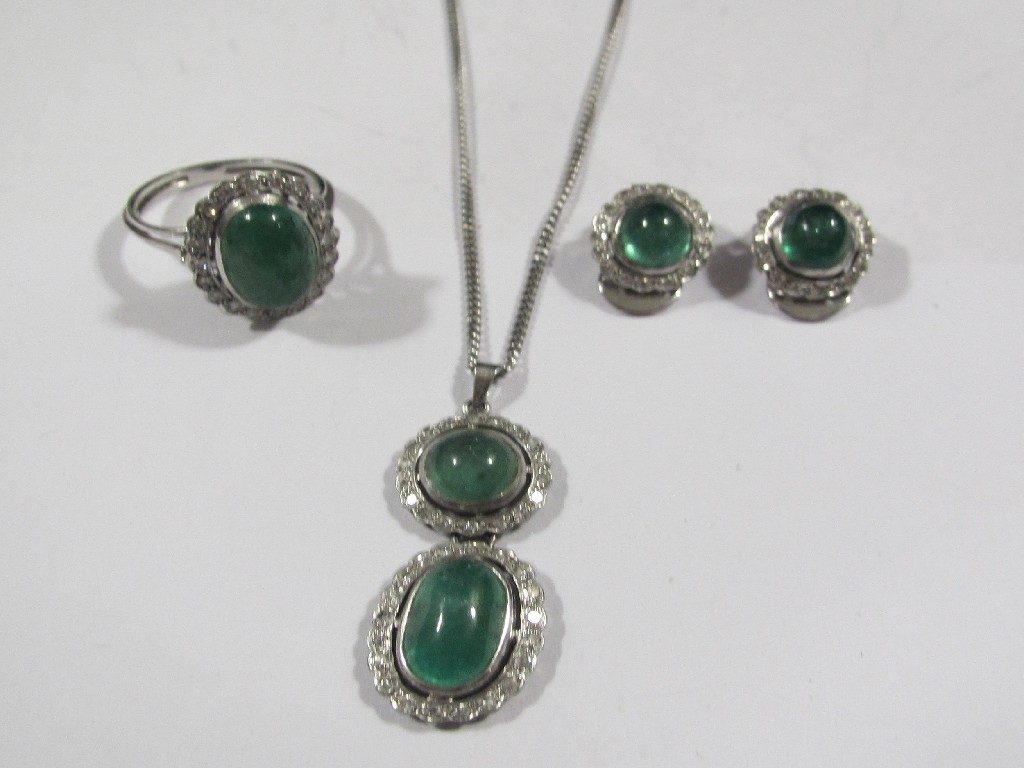 Appraisal: Suite of white metal jewellery comprising oval green quartz with