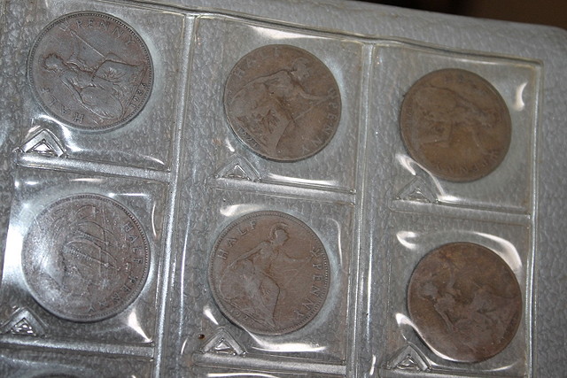 Appraisal: A COLLECTION OF BRITISH COINS in an album and box