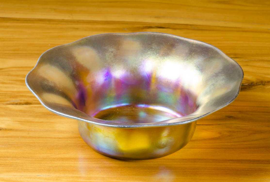 Appraisal: SIGNED L C T FAVRILE ART GLASS BOWL gold iridescent