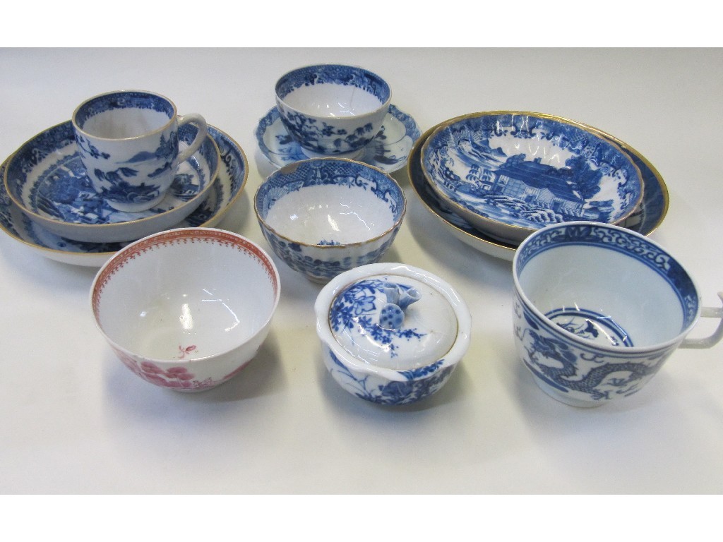 Appraisal: Various Chinese blue and white tea bowls and saucers etc