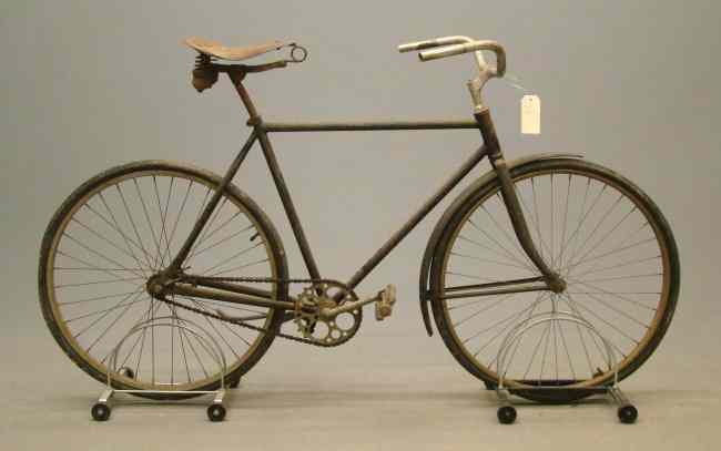 Appraisal: c 's Manton Smith male light weight bicycle Barn fresh