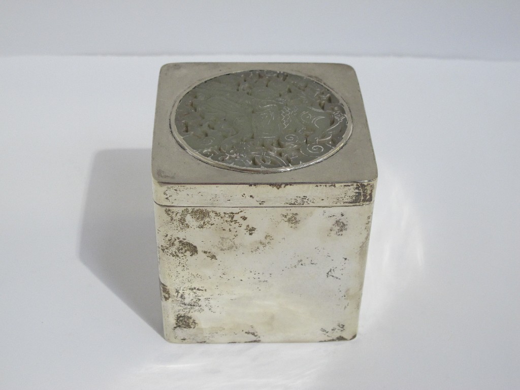 Appraisal: A Hong Kong sterling silver tea caddy with jadeite insert