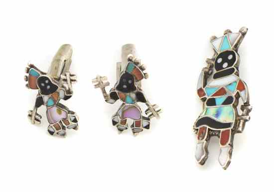 Appraisal: A Pair of Zuni Channel Inlay Sterling Silver Cufflinks with