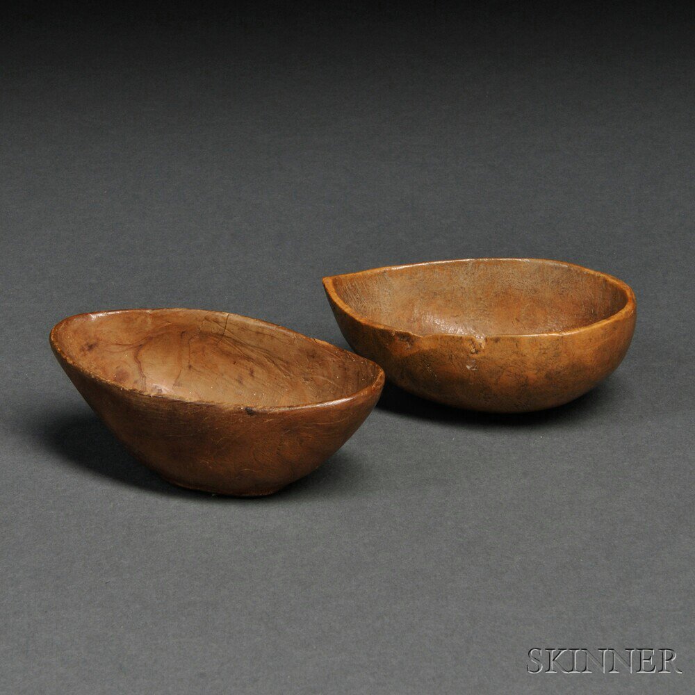 Appraisal: Two Small Woodlands Burl Bowls th century one with a