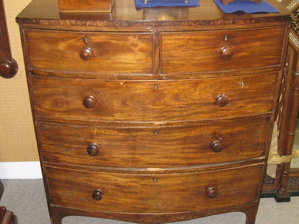 Appraisal: Victorian mahogany bow fronted two over three chest of drawers