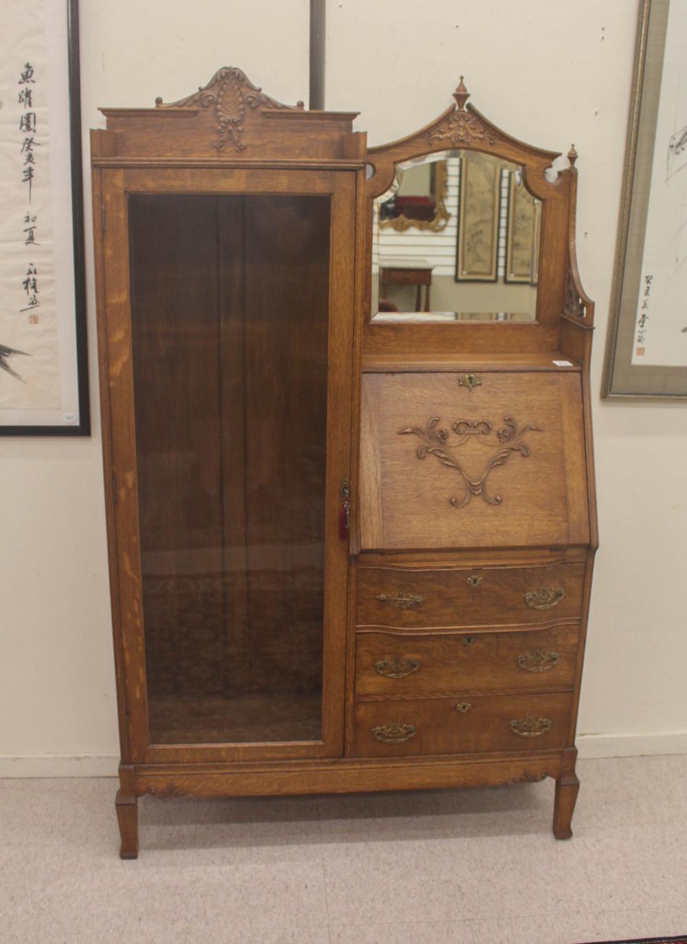 Appraisal: AN OAK SECRETARY BOOKCASE Rockford Standard Furniture Co Rockford Illinois