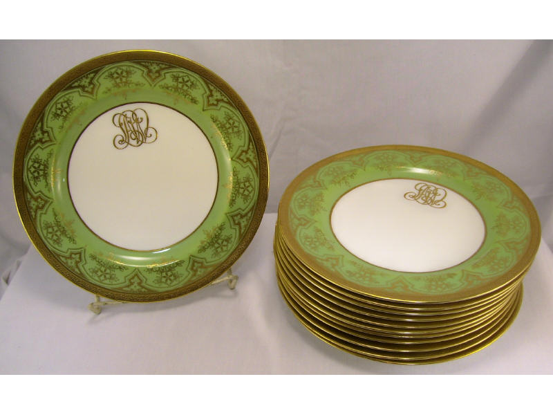 Appraisal: - Wedgwood Luncheon Plates Twelve porcelain luncheon plates with wide