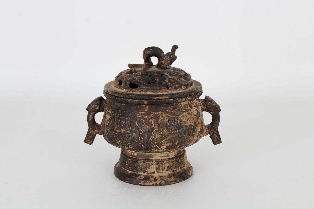 Appraisal: Chinese Archaic Style Bronze Censer Chinese Archaic Style Bronze Censer