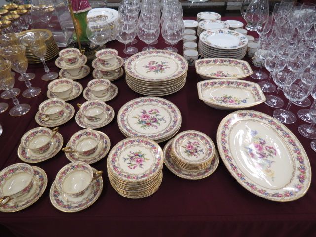 Appraisal: pc Rosenthal Vienna China Servicefor with extras servers floral with