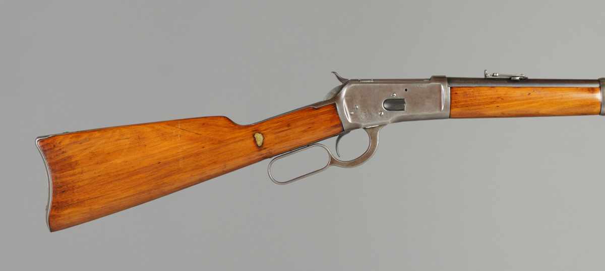 Appraisal: Winchester Model Saddle Ring Carbine Serial Rebarreled in Overall L