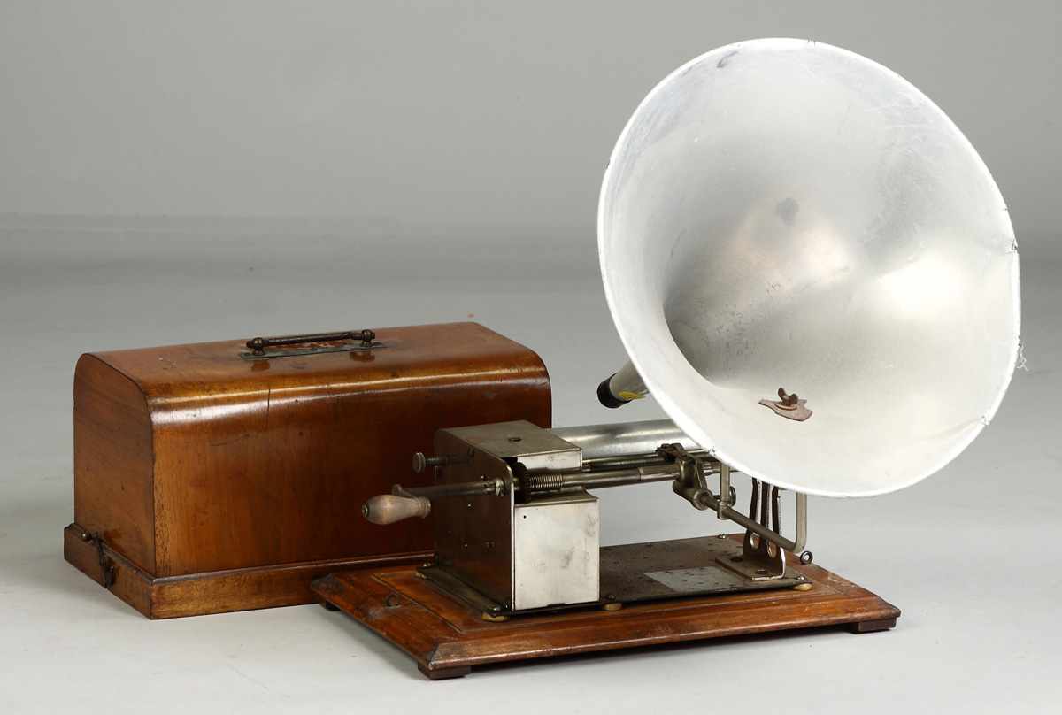 Appraisal: Swiss 'Sylvia' Phonograph Provenance Dr Richard PopeE