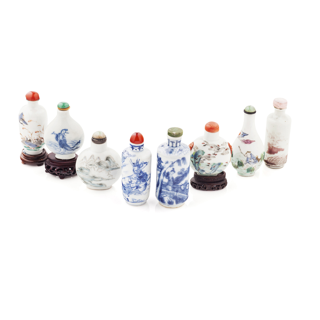 Appraisal: YEIGHT PORCELAIN SNUFF BOTTLES TH TH CENTURY comprising a rounded