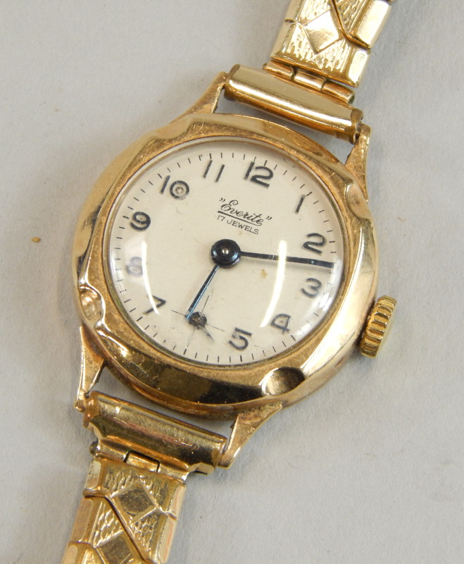 Appraisal: An Everite ladies wristwatch with yellow metal head stamped with