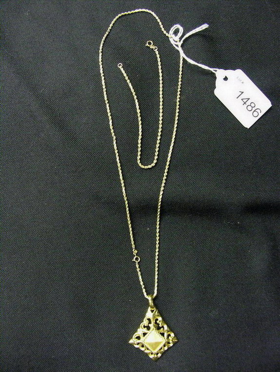 Appraisal: K ITALY GOLD NECKLACE PENDENT BRACELET Size chain bracelet Weight