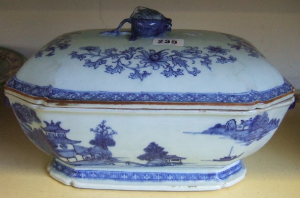 Appraisal: An th century Chinese blue decorated tureen and cover pomegranate