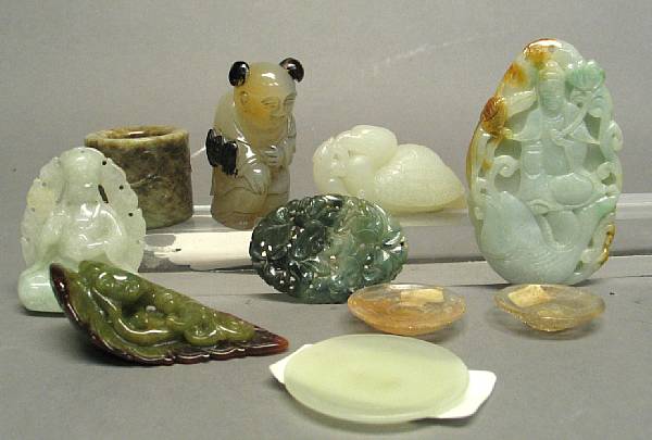 Appraisal: A group of small jade and hardstone carvings The six