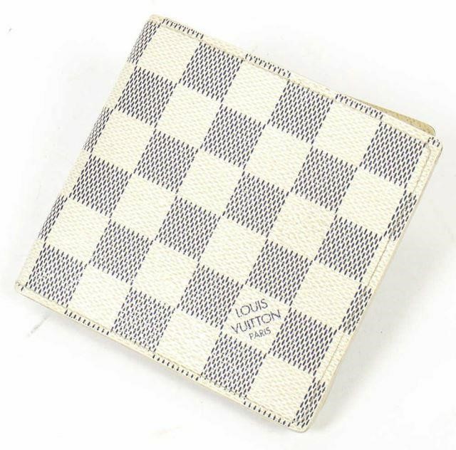 Appraisal: Men's Louis Vuitton Marco wallet in Damier Azur coated canvas