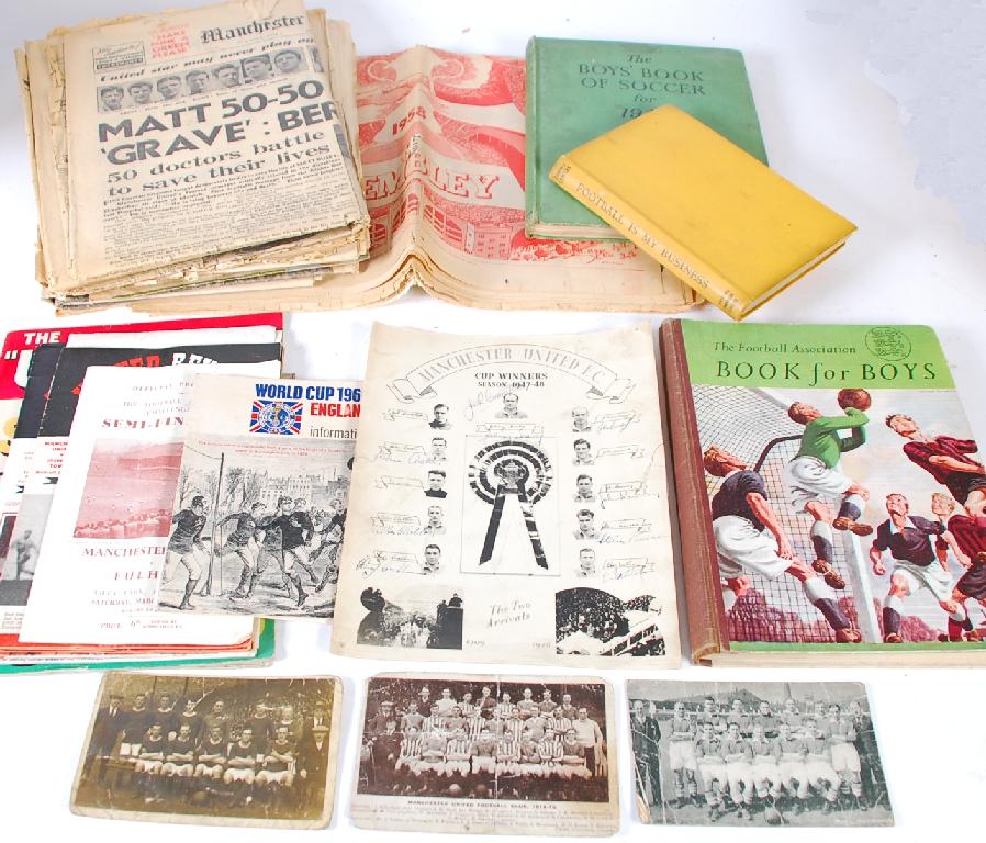 Appraisal: QUANTITY OF MAINLY MANCHESTER UNITED FOOTBALL EPHEMERA including CUP WINNERS