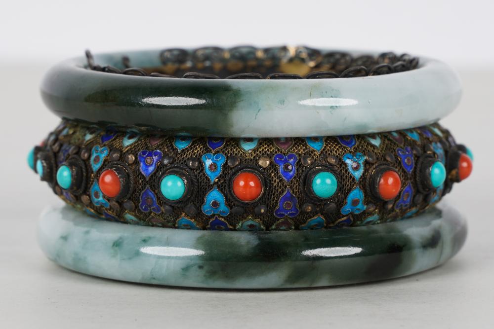 Appraisal: CHINSE SILVER JADE SEMI-PRECIOUS STONE BOWLmarked silver to underside Condition