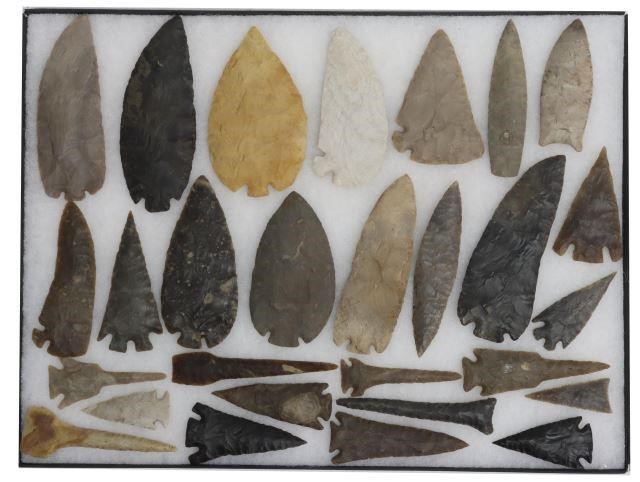 Appraisal: lot of Modern arrowheads projectile heads corner tangs and more