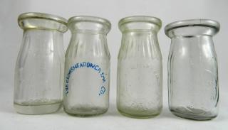 Appraisal: Dairy bottles Dairy- clear pint Cleveland O - including 'The