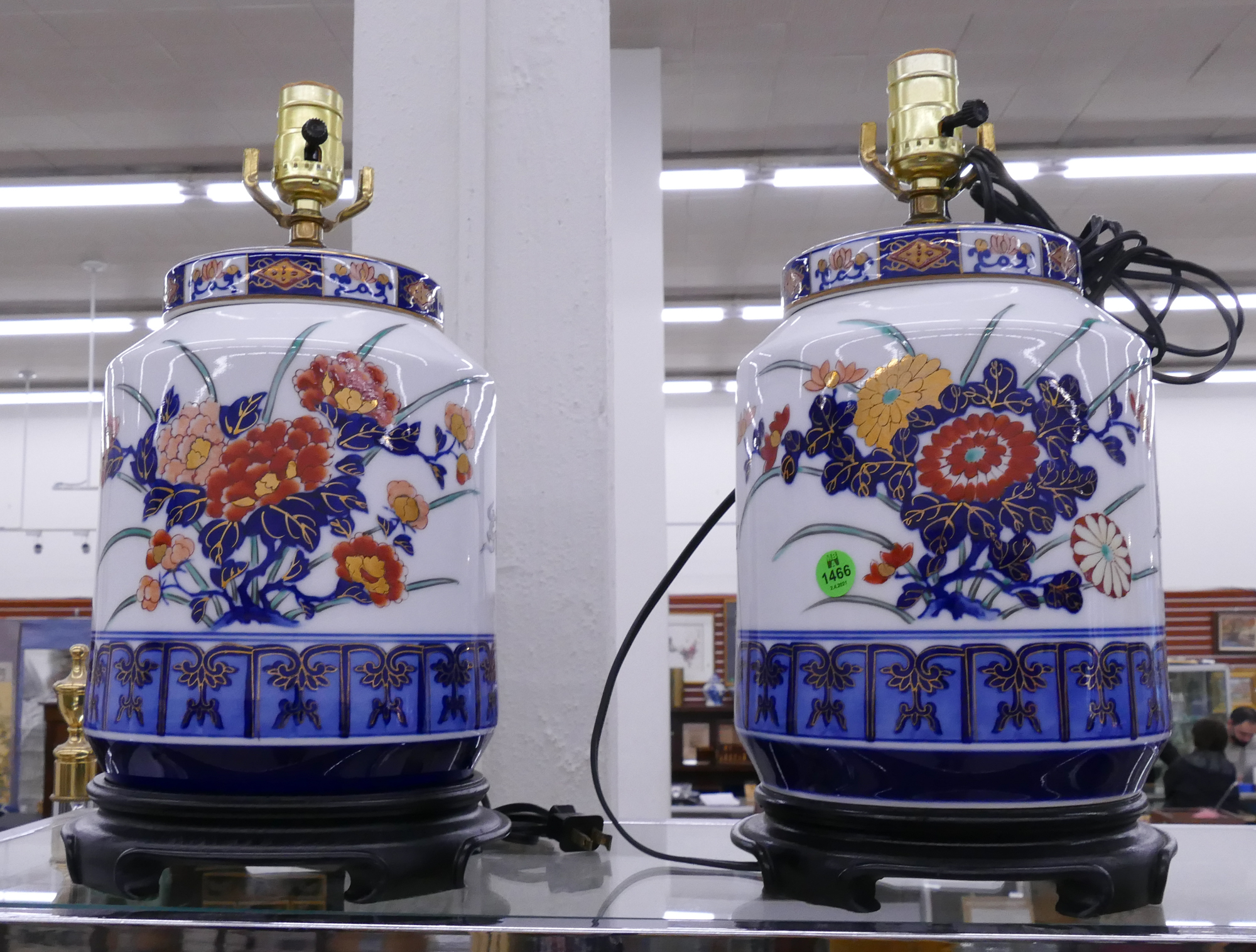 Appraisal: Pair Japanese Imari Table Lamps- ''