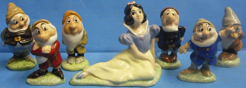 Appraisal: Wade set Snow White and the Severn Dwarfs second version