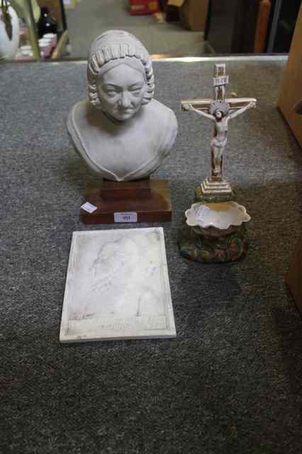 Appraisal: A PLASTER BUST OF FLORENCE NIGHTINGALE on an oak stand