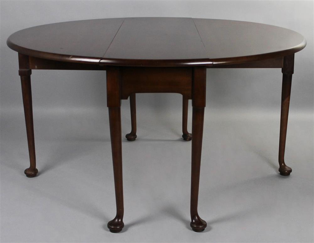 Appraisal: QUEEN ANNE STYLE MAHOGANY DROP LEAF TABLE the rectangular top