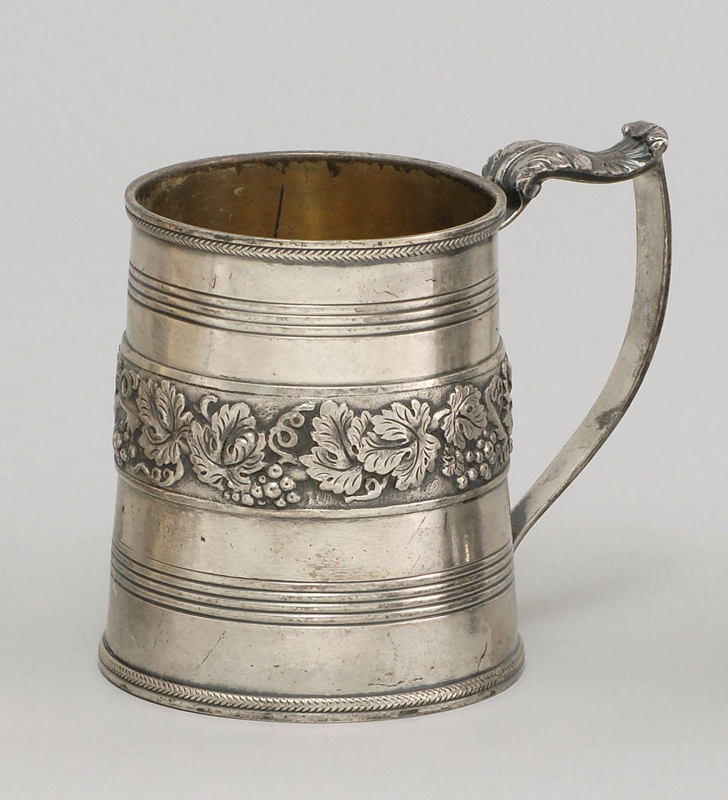 Appraisal: ENGLISH SILVER CHILD'S MUG London By George Knight With chased