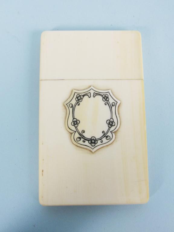 Appraisal: An ivory Card Case with pull-off lid x in