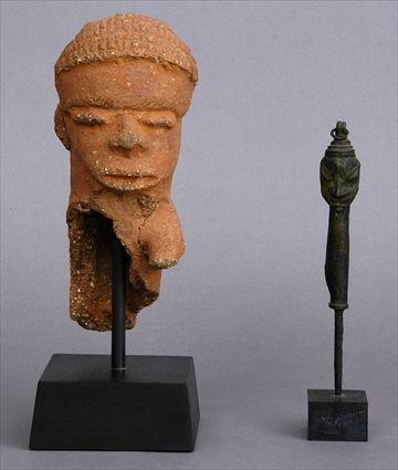 Appraisal: YURUBA BRONZE FINIAL ON STAND TOGETHER WITH AN AFRICAN TERRACOTTA