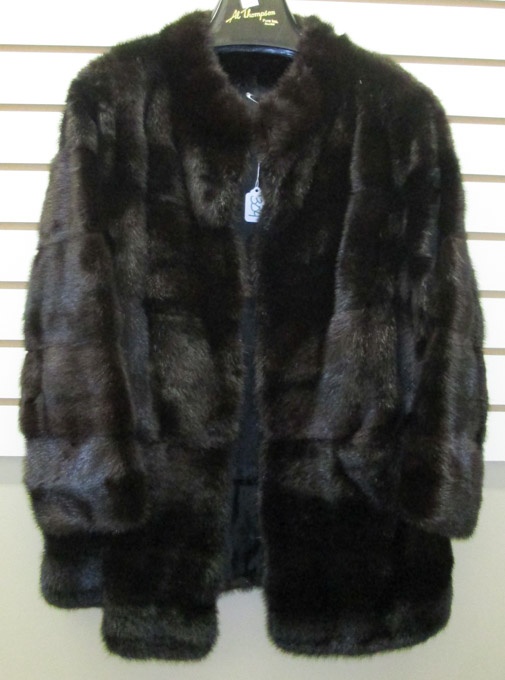 Appraisal: LADY'S MINK FUR COAT having mahogany fur two exterior pockets