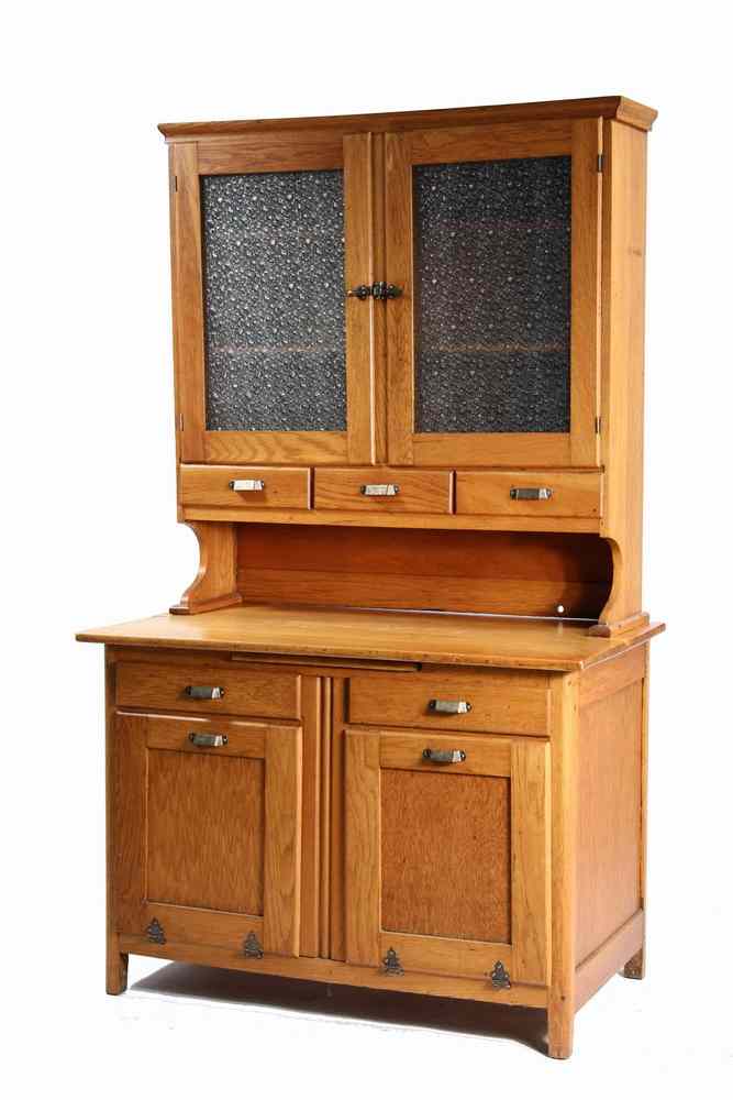 Appraisal: KITCHEN CABINET - Ca - golden oak two-part kitchen work