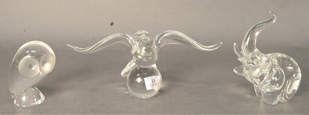 Appraisal: Three Piece Steuben Art Glass Lot to include a seagull