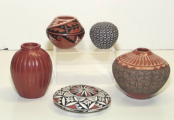 Appraisal: Contemporary Native American pottery and jewelryProperty from a New Mexican