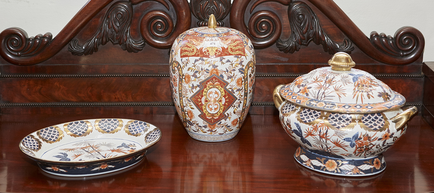 Appraisal: A GROUP OF THREE JAPANESE IMARI CERAMICS TH CENTURY Comprising