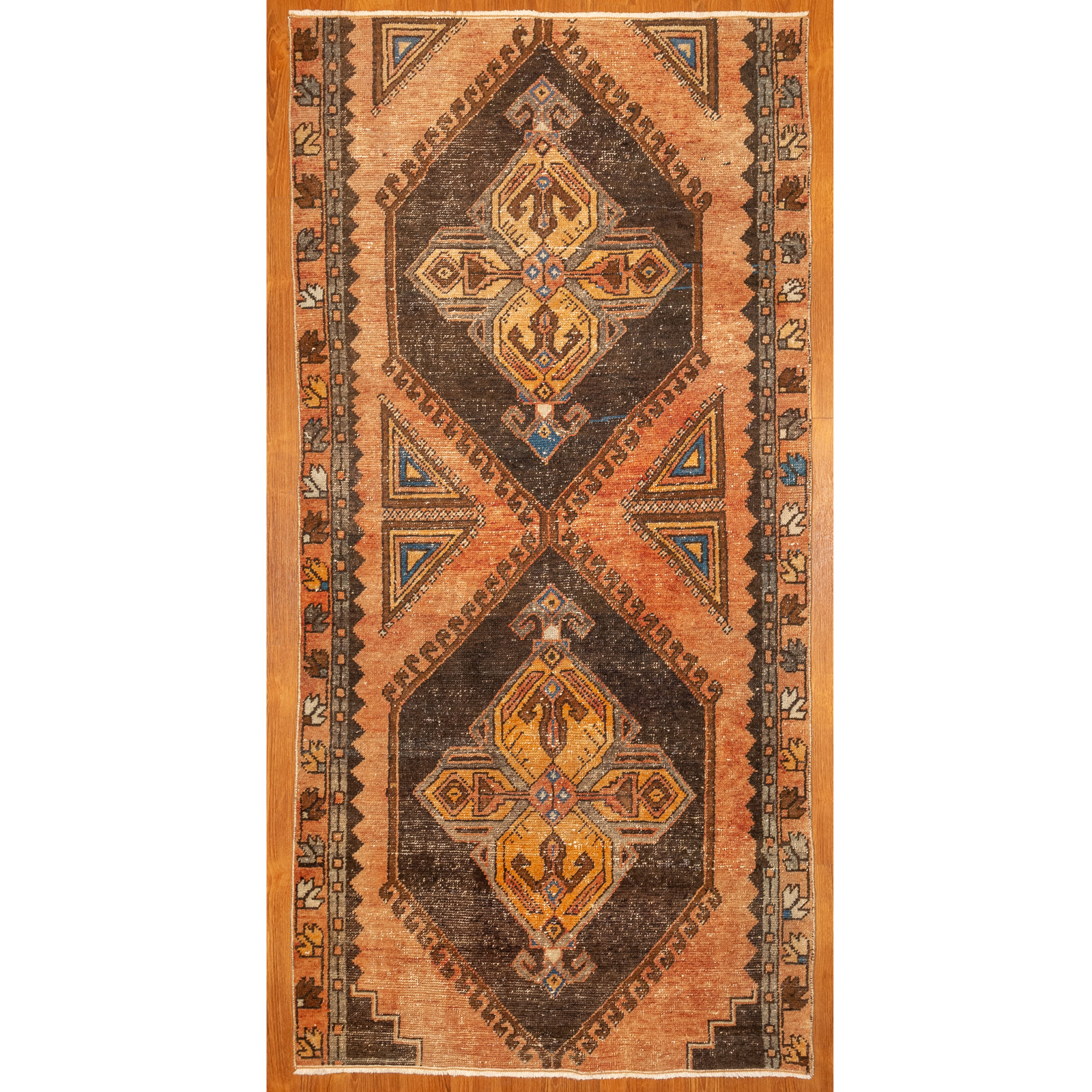 Appraisal: HAMADAN RUG PERSIA X Fourth quarter- th century hand-knotted wool