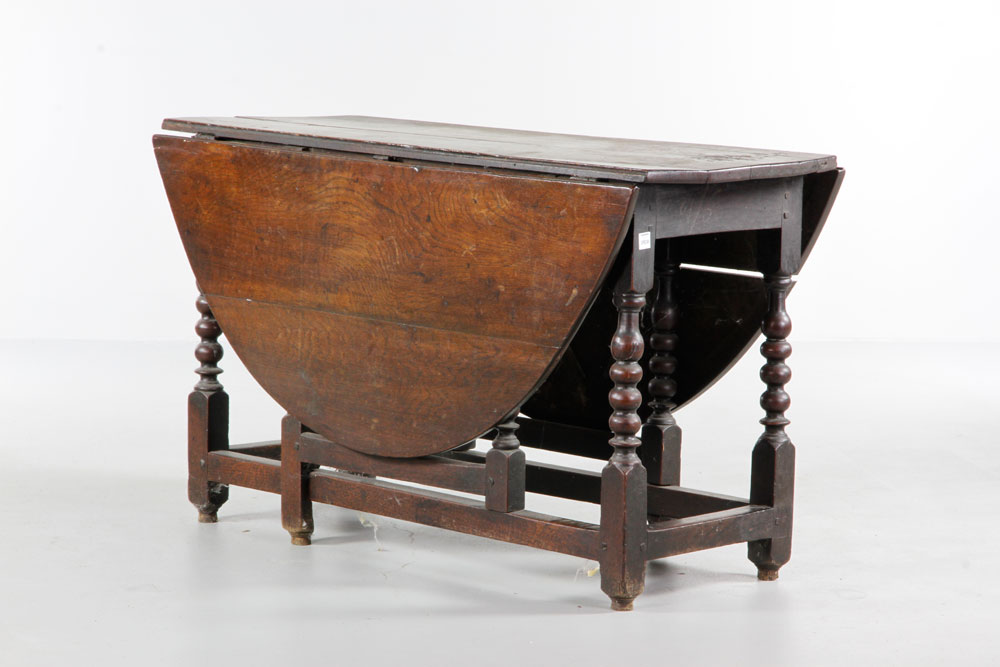 Appraisal: - th C English Oak Drop Leaf Table th century