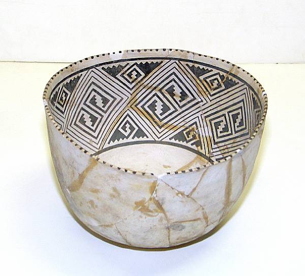 Appraisal: An Anasazi black-on-white bowl length in minor restoration