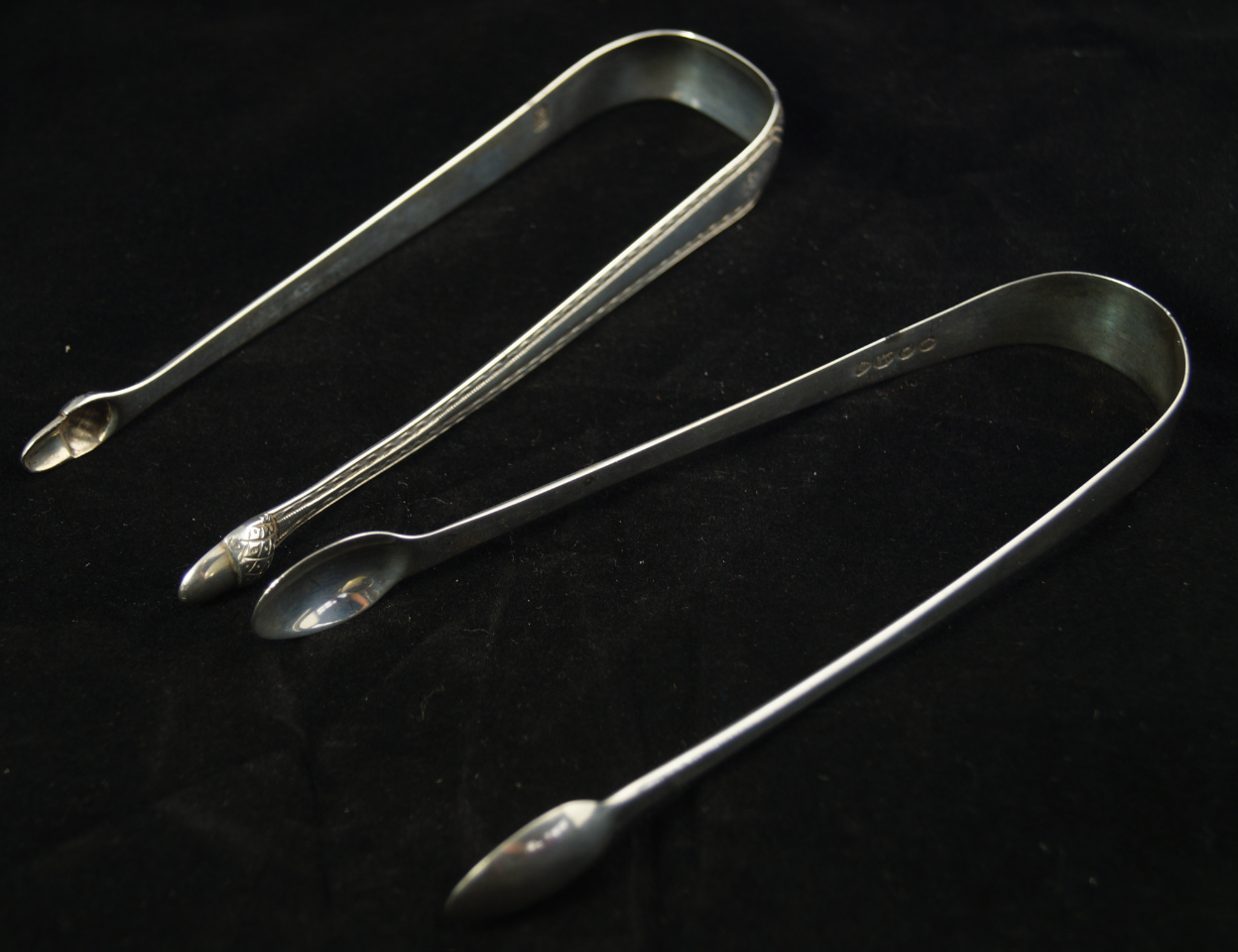 Appraisal: A pair of William IV silver sugar tongs London and