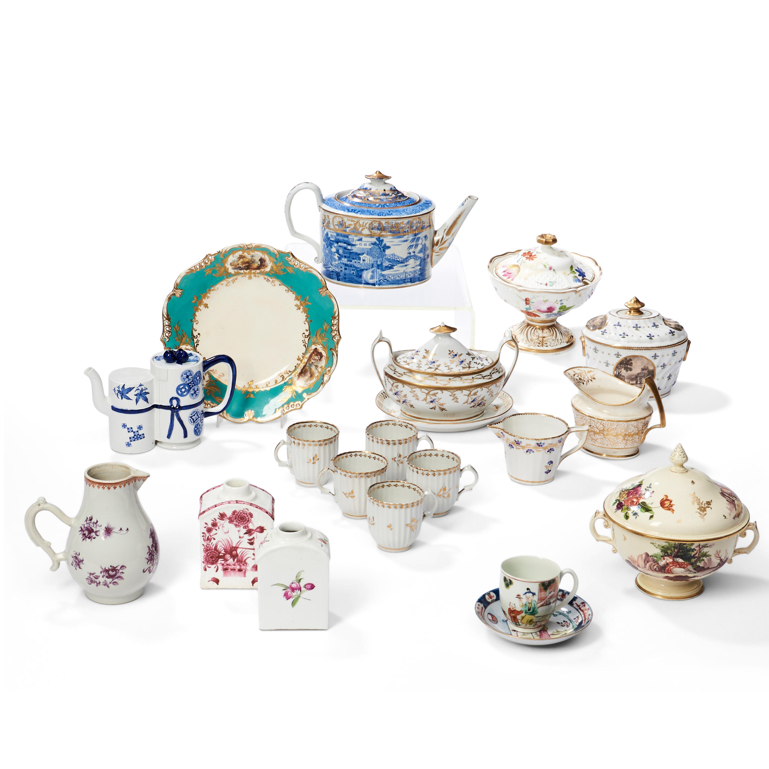 Appraisal: NINETEEN PIECES OF ENGLISH AND CONTINENTAL TABLEWARE including gilt-decorated teacups