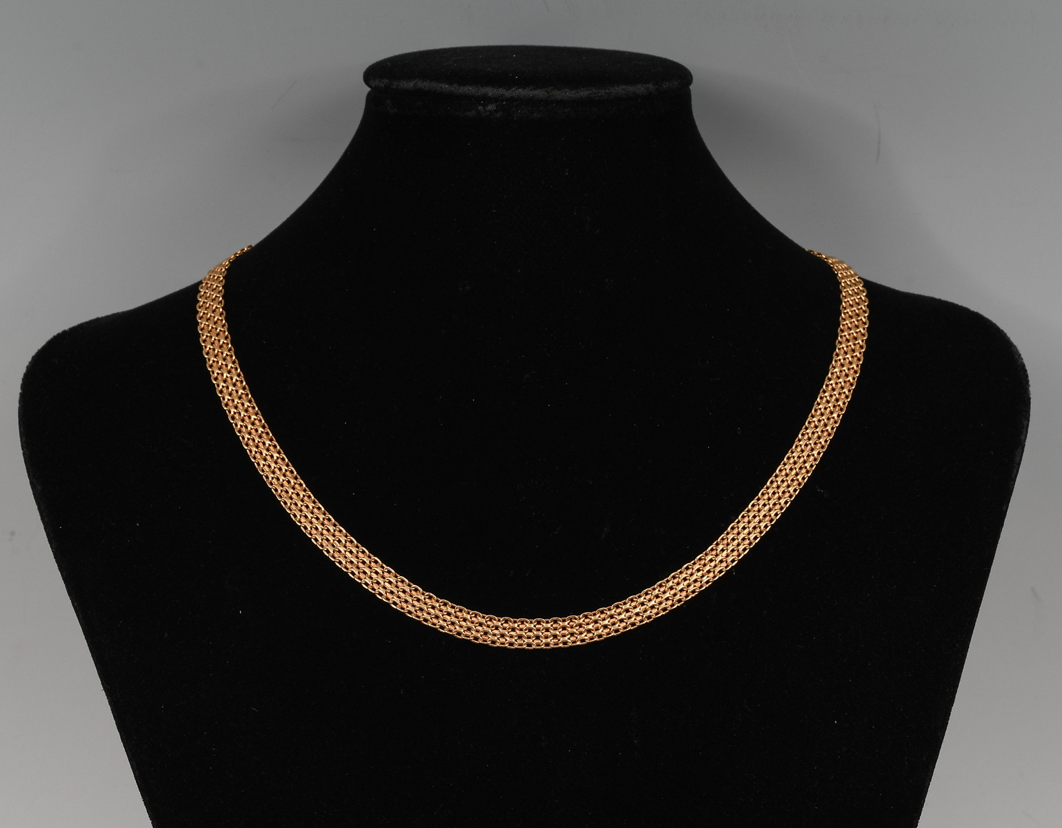 Appraisal: K BISMARK CHAIN NECKLACE Eye catching K yellow gold Bismark