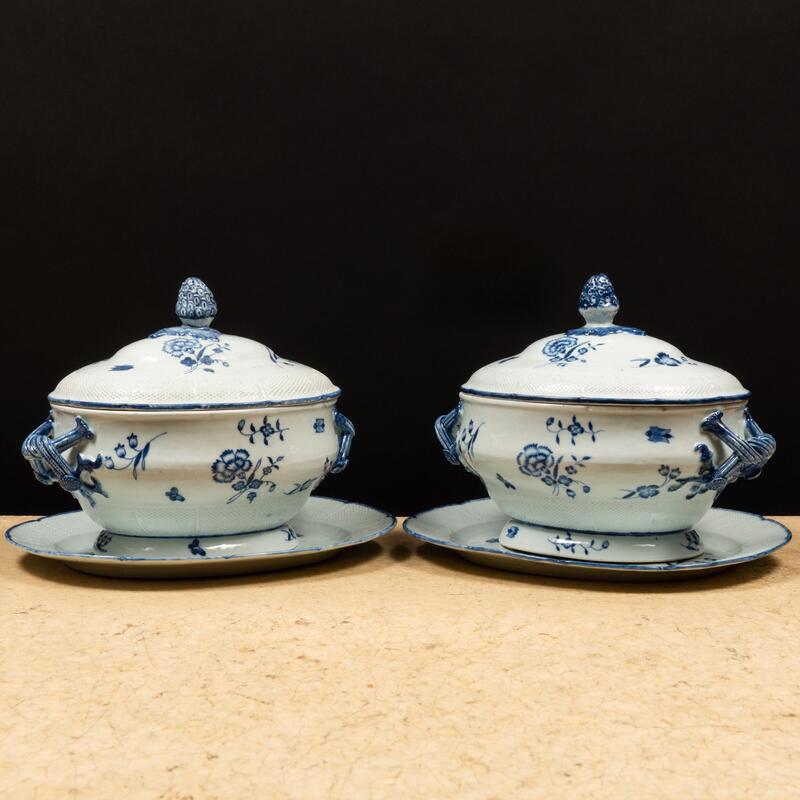 Appraisal: Pair of Chantilly Blue and White Porcelain Soup Tureens Covers