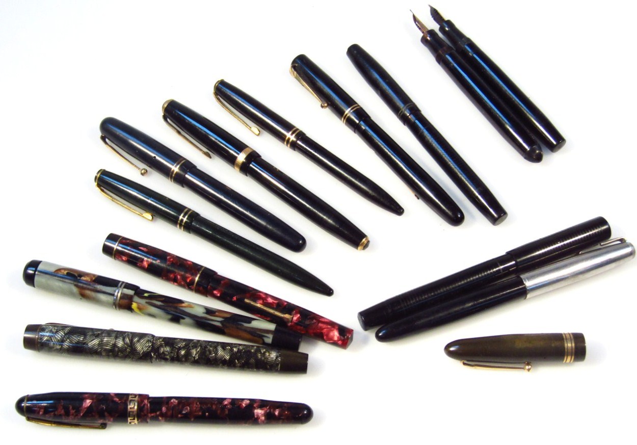 Appraisal: Various fountain pens to include Dickinson purple and black marble