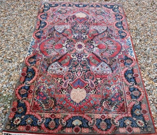 Appraisal: MID- TH C PERSIAN GHIASABAD ORIENTAL RUG ' X '