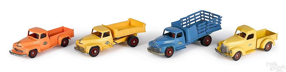 Appraisal: Four Product Miniatures International trucks Four Product Miniatures International trucks