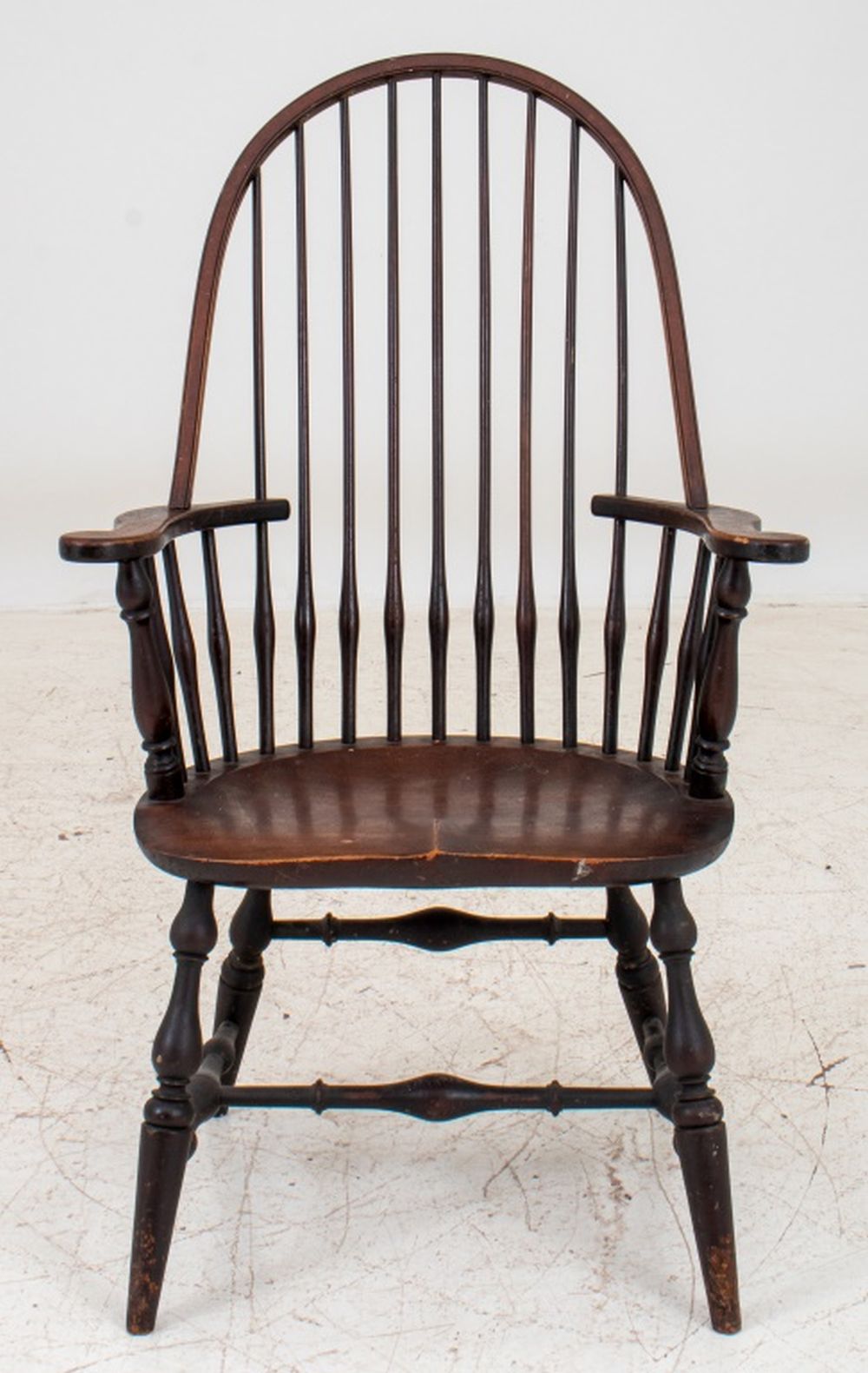 Appraisal: AMERICAN WINDSOR ARM CHAIR C American Windsor arm chair with