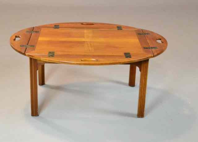 Appraisal: CHINESE CHIPPENDALE COFFEE TABLE HINGED TOPThe top with brass hinged