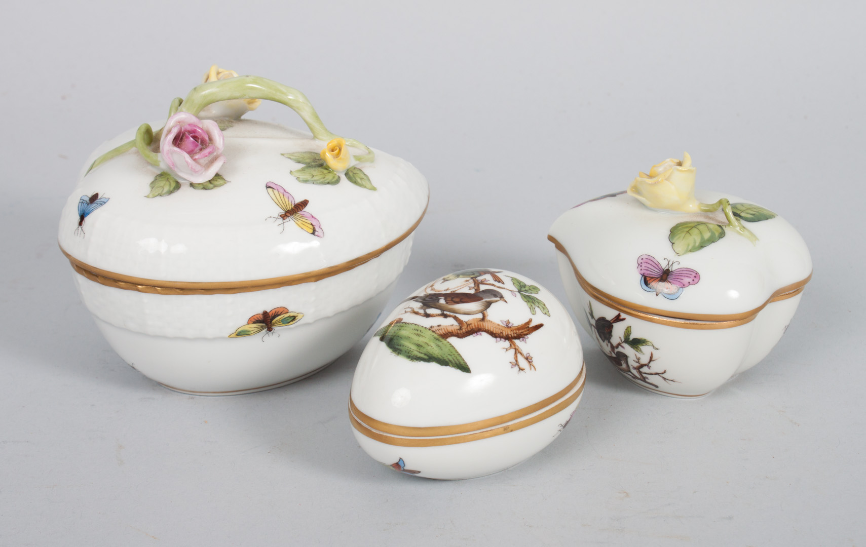 Appraisal: Three Herend porcelain boxes in the Rothschild Bird pattern two